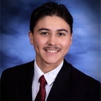 Roberto Lemus's Instagram, Twitter & Facebook