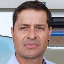 Predição do Número de Casos de SARS-Cov-2 Através da Análise de Esgotos na  Cidade de Niterói-RJ Utilizando Árvores de Regressão