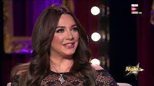 ممثلة سورية، درست بكلية الاداب جامعة دمشق قسم الآثار كما إلتحقت بمعهد أدهم إسماعيل للفنون التشكيلية، بدأت مشوارها. Ø­ÙÙ„Ø©11 Ø³Ù„Ø§Ù ÙÙˆØ§Ø®Ø±Ø¬ÙŠ ØªÙˆØ¶Ø­ Ù…Ø´ÙƒÙ„ØªÙ‡Ø§ Ù…Ø¹ Ø§Ù„Ø®Ø§Ø¯Ù…Ø© Ø§Ù„ØªÙŠ ÙƒØ§Ù†Øª ØªÙ†ÙˆÙŠ Ø®Ø·Ù Ø£ÙˆÙ„Ø§Ø¯Ù‡Ø§ Youtube