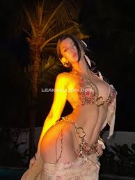 Zmeixio Exclusive Leaked Nude Onlyfans 9464336