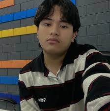 The biggest LEGO Minecraft set ever! The Mountain Cave is 3.36 kilos of fun  and has tons of cool details to explore, including a multi-purpose light  brick as well as an awesome