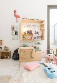 Binnenkijken In Een Bungalow In Biarritz Binnenkijken Vtwonen Eclectic Kids Room Childrens Bedrooms Kids Room Inspiration