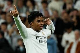 Il Manchester United Fa la Sua Mossa per Endrick: Trattative in Corso