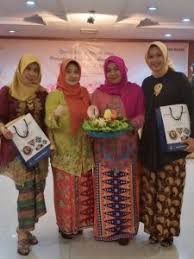 Model kebaya iwabri / iwabri curup rayakan hut ke. Partisipasi Iwabri Tingkat Wilayah Malang Dalam Pertemuan Iwaba Daerah Malang Ikatan Wanita Bank Rakyat Indonesia