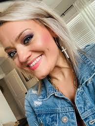 Janell Nichols's Instagram, Twitter & Facebook