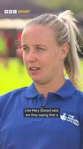 Carol Darlington's Instagram, Twitter & Facebook