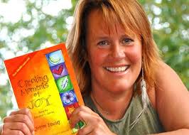 Grand Living Archives