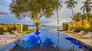 Hier auf phuket gibt es viele möglichkeiten ein haus zu mieten. Luxusvilla Mieten Phuket Villanovo