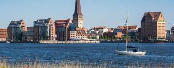 Check spelling or type a new query. Die 10 Besten Hotels In Rostock Ab 50