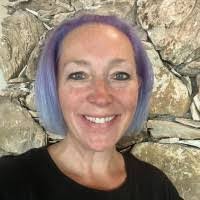 Leanne Simon's Instagram, Twitter & Facebook