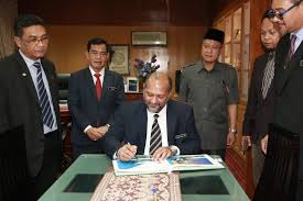 Check spelling or type a new query. Kkmm Album Lawatan Kerja Rasmi Yb Menteri Ke Jabatan Penyiaran Malaysia Dan Jabatan Penerangan Negeri Johor Di Johor Bahru Pada 20 Disember 2018 Image Lawatan Kerja Rasmi Yb Menteri