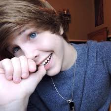 Danny Stevenson (@Dannylikescats)