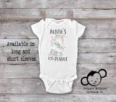 Auntie Onesie Aunt Onesie Aunt Baby Clothes Baby Shower Etsy Aunt Baby Clothes Onesies Elephant Baby Clothes