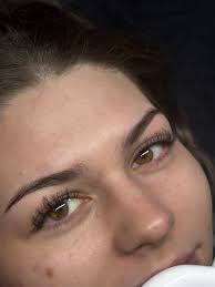 Julie Kohlman's Instagram, Twitter & Facebook