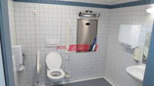 تفسير حلم وضع الطعام في المرحاض بالتفصيل موقع صباح مصر