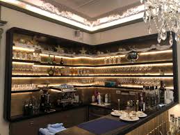 Münchner sternekoch mit großem gewürzwissen, wunderbaren rezepten und lieferservice in münchen. Auf Und Ausbau Bei Alfons Schuhbecks Fine Dining Landerer Elektro