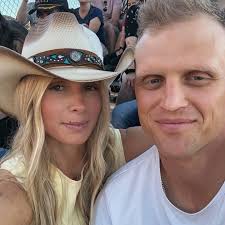 Summer Raymond Haws (@summerrayhaws) • Instagram photos and videos