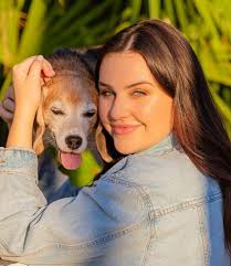 Meet Samantha McGraw