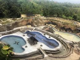 Istana tamiyang hanya pencitraan warga harus tetap kritisi. Harga Tiket Istana Taman Cadas Cilegon Banten Dan Rutenya Sering Jalan