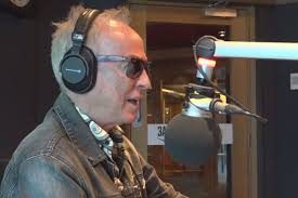 Denis Walter chats with Split Enz keyboardist Eddie Rayner