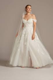 Beaded lace plus size tulle mermaid wedding dress galina signature 9swg810. Galina Signature For David S Bridal Wedding Dresses By Season Davids Bridal Wedding Dresses Davids Bridal Gowns Galina Wedding Dress