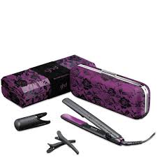 Les fers à cheveux ghd ont une tension universelle qui va de 110 v à 230 v et comportent une prise britannique à {#2} broches. Ghd Limited Edition Pink Orchid Glatteisen Gratis Lieferservice Weltweit