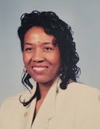 Ann Peck's Instagram, Twitter & Facebook