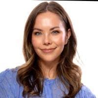 Krista Frost's Instagram, Twitter & Facebook