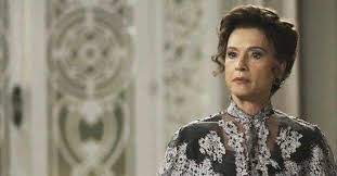 As duas pedem esmolas pelas ruas. Orgulho E Paixao Charlotte Impede O Casamento De Susana E Darcy
