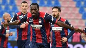 Juric nuovo allenatore, domani la presentazione. Crotone Simy Adesso Segna Quasi Come Cristiano Ronaldo La Gazzetta Dello Sport