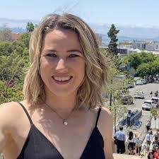 Lindsay Szymanski's Instagram, Twitter & Facebook