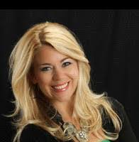 Angie Moeller's Instagram, Twitter & Facebook