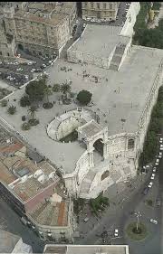 Obiekt al bastione di cagliari położony jest w zabytkowym centrum miejscowości cagliari, 700 metrów od katedry, i oferuje pokoje oraz bezpłatne wifi dostępne we wszystkich pomieszczeniach. Cagliari Storica Il Bastione Saint Remy Visto Dall Aereo Sardegna Italia Sardegna Viaggiare In Italia