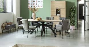 Autour de votre table, se réunissent alors des chaises qui ont. Chaises Depareillees Place A L Originalite