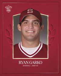 Get pumped with Soren Jensen! 🎧 💪 Check out how music helps Soren get in  the zone in the link in our bio! 📰