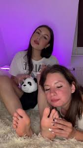 Feet Queen Katy aka feetqueenkaty OnlyFans - Love this feeling Would you do  the same - Fetish-themed Porn video available for online streaming on  x-fetish.tube