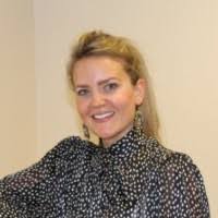 500+ "Endean" profiles