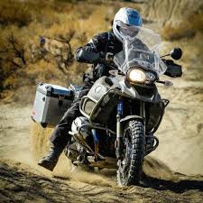 adventure motorcycling おしゃれまとめの人気アイデア pinterest dorin blanaru アドベンチャー バイク 地形