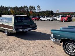 Welcome to the Gaylord C&C/Petoskey PACC Color Tour! Hosted by the Gaylord  Caffeine & Octane (Gaylord C&C) and Petoskey Area Car Club (Petoskey PACC),  this 95-mile tour is a perfect event for