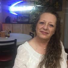 Dana Dupuis's Instagram, Twitter & Facebook