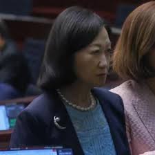 唐生大地震- 星島日報表示理工大學內，孫中山仍與警方對峙。