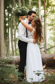 Beautiful Muskoka Wedding Affordable Wedding Photography Wedding Poses Wedding Photography Bride
