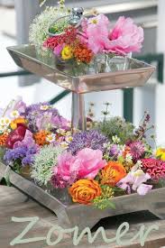 zomer met bloemen zomerbloemen bloemstukken bloemisten