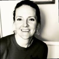 Karen Fry's Instagram, Twitter & Facebook