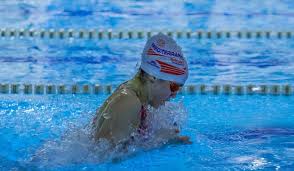 Benedetta pilato ha vinto la medaglia d'oro nei 50 rana dei campionati europei di nuoto di budapest. Benedetta Pilato Infiamma Il 46 Trofeo Nico Sapio Con Il Record Italiano Nei 50 Rana Jotv It Joradio Notizie Taranto Attualita Cronaca Diretta Streaming