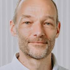 Peter Horak's Instagram, Twitter & Facebook