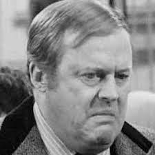 Franklin Cover's Instagram, Twitter & Facebook