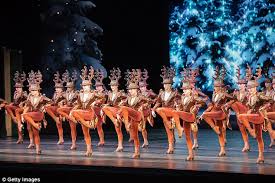 What is the salary of a radio city rockette? Rockettes Reveal Secrets Of The Christmas Spectacular Daily Mail Online