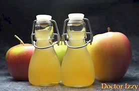 Hal ini mengakibatkan menurunkan produksi minyak alami, menganggu bakteri alami kulit, dan selain itu, anda juga bisa menggunakan cuka apel yang dilarutkan atau witch hazel sebagai pencuci muka. Khasiat Cuka Sari Apel Untuk Kulit