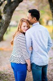 Maybe you would like to learn more about one of these? 16 25th Anniversary Photo Pose Ideas Photo Poses Couple Photography Older Couple Photography
